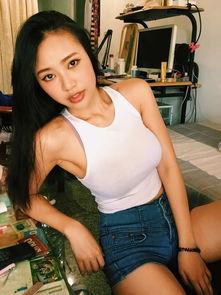 祼胸图片